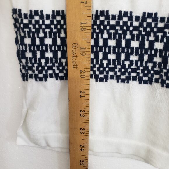 Tommy Hilfiger Women's Medium Blue and White Striped V-neck Sweater Vest - Picture 7 of 9